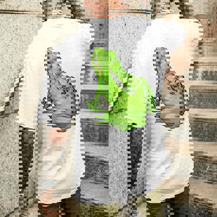 面白い邪悪なカエル サカラスティック 怒っているカエル かわいい 不機嫌な狂気 メンズTシャツ バックプリント 彼への贈り物