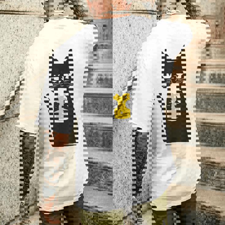 面白い黒猫はビールが大好きおもしろいビール好き メンズTシャツ バックプリント 彼への贈り物