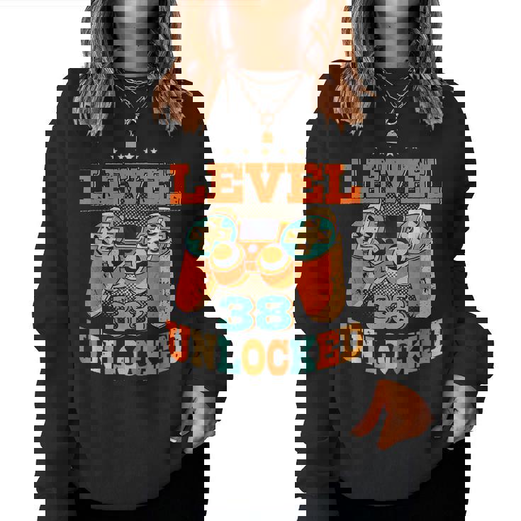 38歳の誕生日プレゼント 38歳 男性と女性、ビデオゲーム 1983年生まれ レディーススウェットシャツ