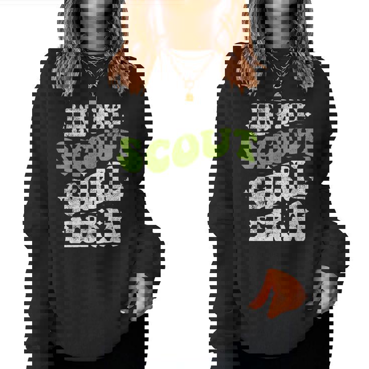 In Mycout Girl Era ファニースカウトガール スカウト キャンプ レディーススウェットシャツ