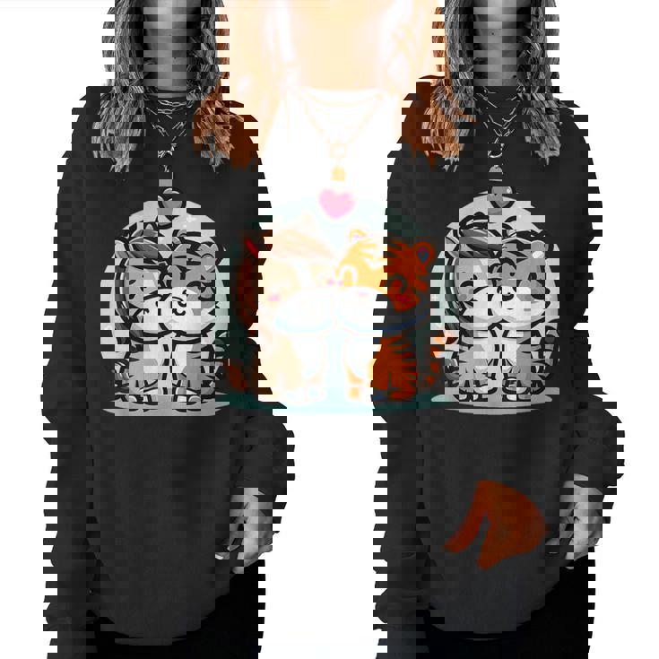 ローの馬と虎を抱きしめる Cuddling Horse And Tiger In Love レディーススウェットシャツ