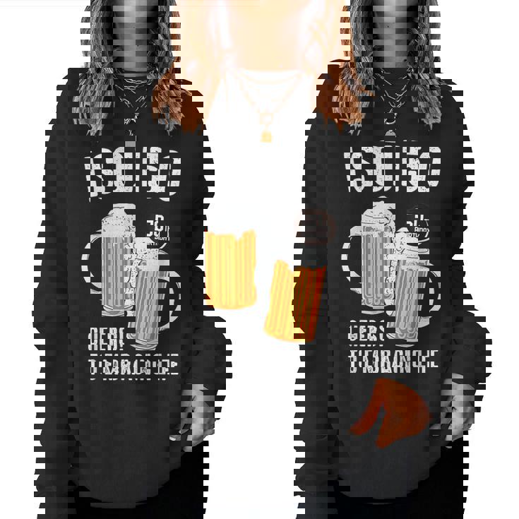 五十歳 五十路 ビール好き 酒好き 父 母 男性 女性 50歳お祝い Cheers To Embracing Life レディーススウェットシャツ