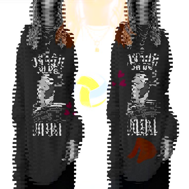 面白いバレーボール愛好家バレーボールを愛するただの女の子 レディーススウェットシャツ