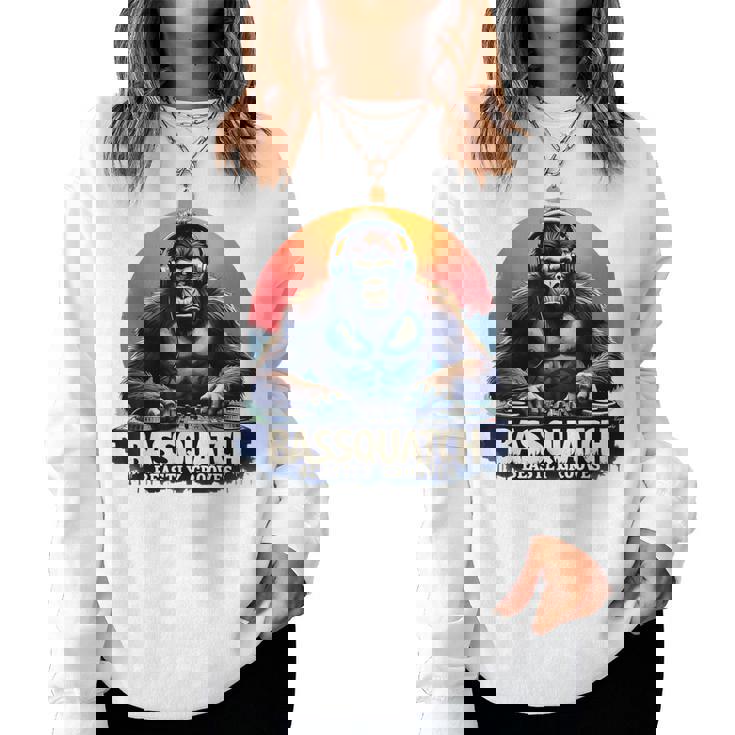 Bassquatch – Groovyasquatch Djデザイン 音楽愛好家向け レディーススウェットシャツ