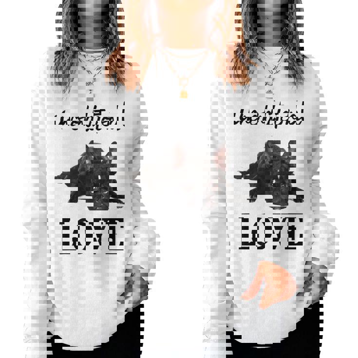 Frenchie Mum Dogへのラブフレンチブルドッグギフト レディーススウェットシャツ