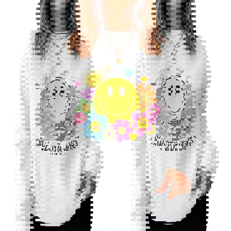 Grow Positive Thoughts イエロー スマイルフェイス 花 キッズ 女の子 レディーススウェットシャツ