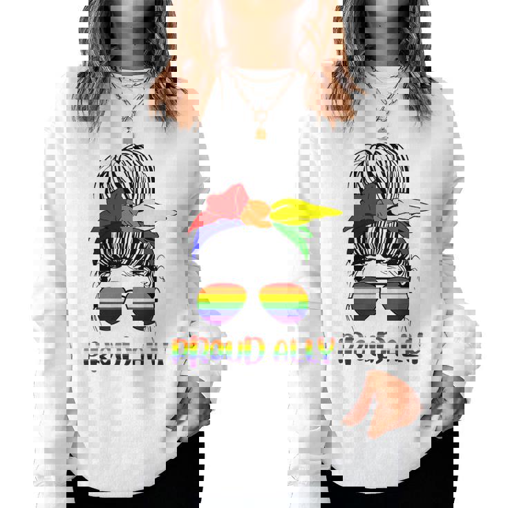 Messy Bun Proud Ally Pride Flag Love Lgbt レインボー サングラス レディーススウェットシャツ