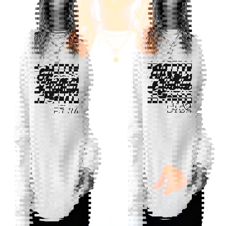 For New Mom Retro Checkered Mama Est 2024 Women Sweatshirt