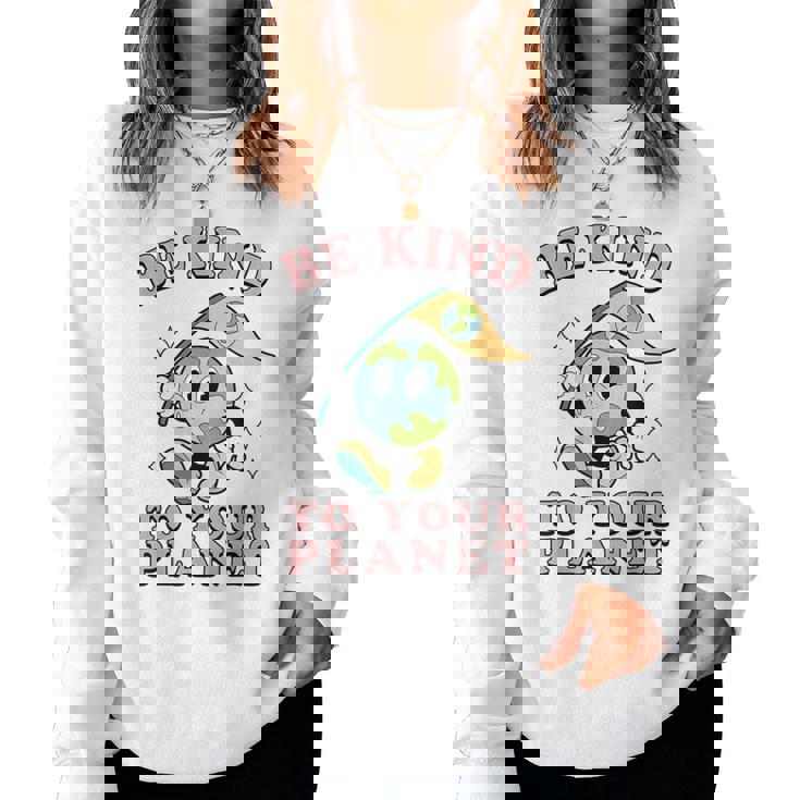 レトロ グルービー Be Kind To Your Planet Earth Day 70年代 80年代 4月 レディーススウェットシャツ