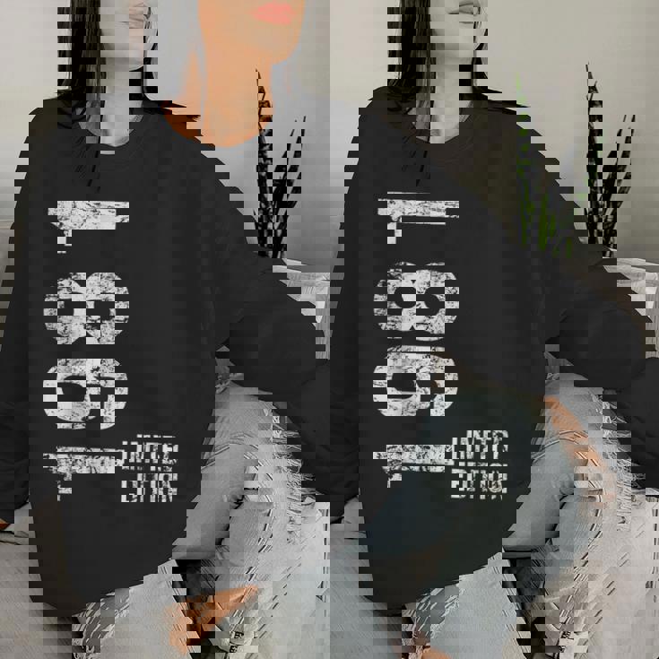 44歳の誕生日 男性 女性 44歳 1981年 誕生日プレゼント レディーススウェットシャツ 彼女への贈り物