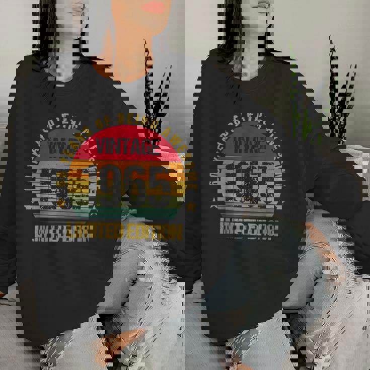 60歳 六十 1965年 ヴィンテージ 還暦 男性 女性 かわいい レディーススウェットシャツ 彼女への贈り物