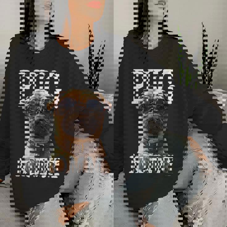 Pug Mommyパグ・マミー パグ・マム 犬のママ 母の日 パグ・ママ レディーススウェットシャツ 彼女への贈り物