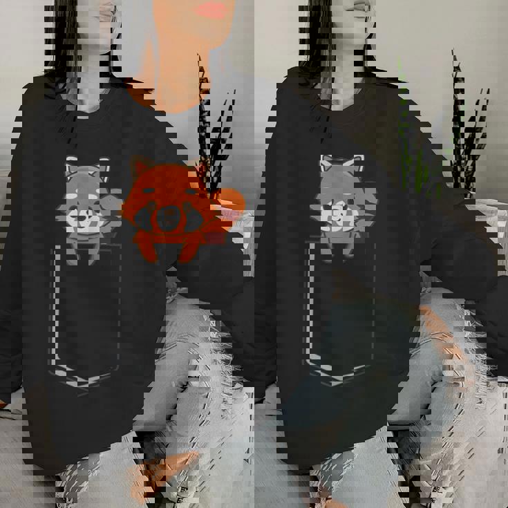 Red Panda In A Bag Cute Love レッドパンダバッグ レディーススウェットシャツ 彼女への贈り物