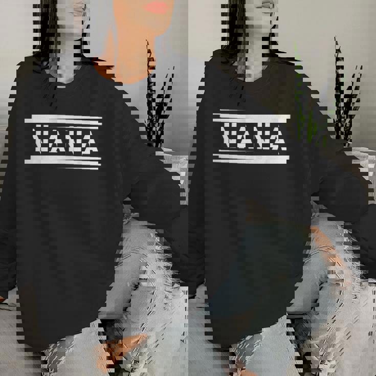 「Nana」ヘボン式「なな」「ナナ」下の名前 ローマ字 名入れ 名乗り ラテン文字 綴り レディーススウェットシャツ 彼女への贈り物