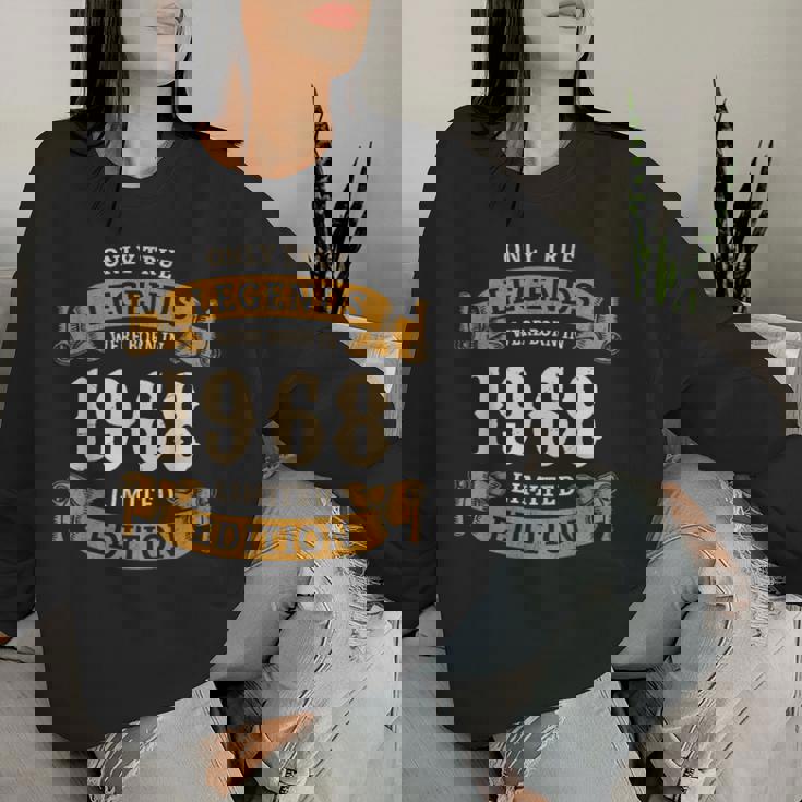 ヴィンテージ 1968 ギフト 男性 女性 長寿祝い 1968年生まれ ユニークな誕生日プレゼント レディーススウェットシャツ 彼女への贈り物