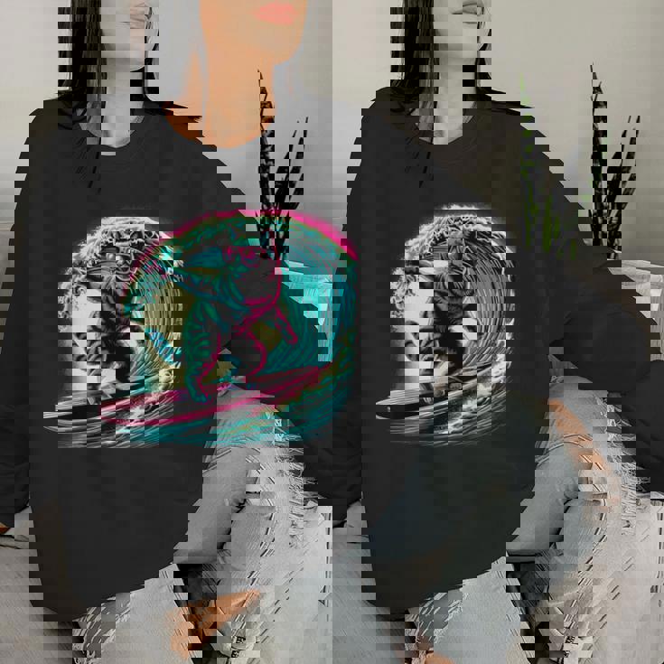 面白い猫 サーフィン ギフト 男性 女性 子供 面白い 猫 サーファー レディーススウェットシャツ 彼女への贈り物