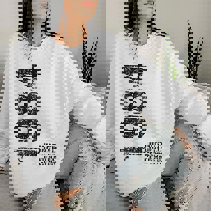 41歳の誕生日 男性 女性 41歳 1984年 誕生日プレゼント レディーススウェットシャツ 彼女への贈り物