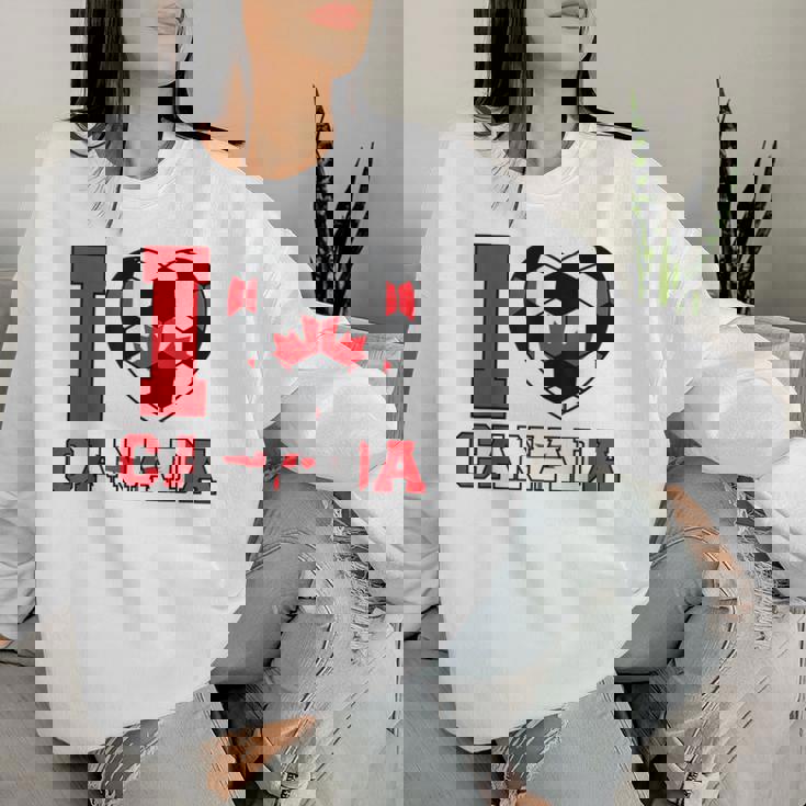 I Love Canada サッカーボール 男の子 女の子 キッズ カナダ国旗 レディーススウェットシャツ 彼女への贈り物