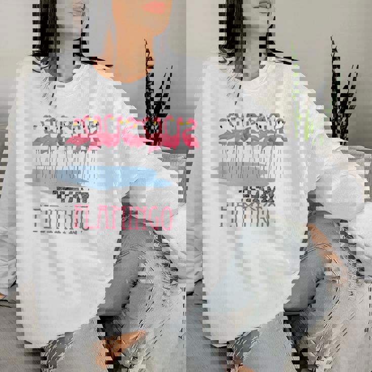 Team Flamingo キュート フラミンゴシャツ 素晴らしい夏用シャツ レディーススウェットシャツ 彼女への贈り物