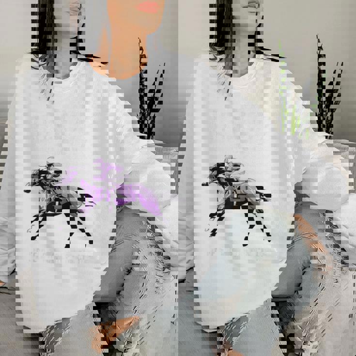 喜寿祝い 競馬好き うま 馬好き 父 母 男性 女性 77歳お祝い Life's Race Always Chase レディーススウェットシャツ 彼女への贈り物