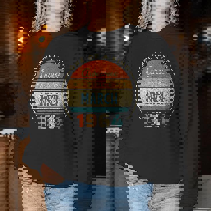 60歳の誕生日ギフト 男性 女性 60歳 3月 1964 レディーススウェットシャツ 面白い贈り物