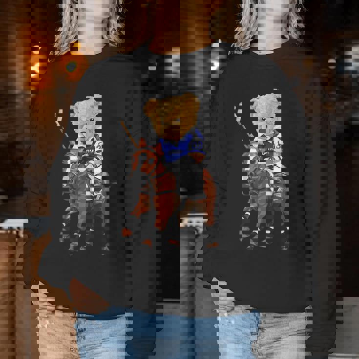 Cool Teddy Bear Playing Horse Polo Game Illustration Graphic レディーススウェットシャツ 面白い贈り物