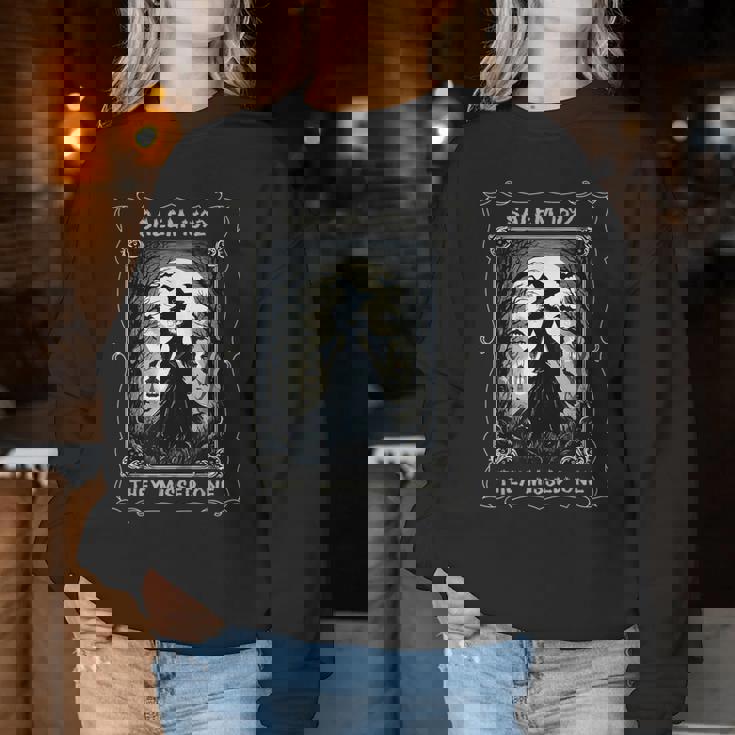 Salem 1692 They Missed One Witch Tarot Card ハロウィンtシャツ レディーススウェットシャツ 面白い贈り物