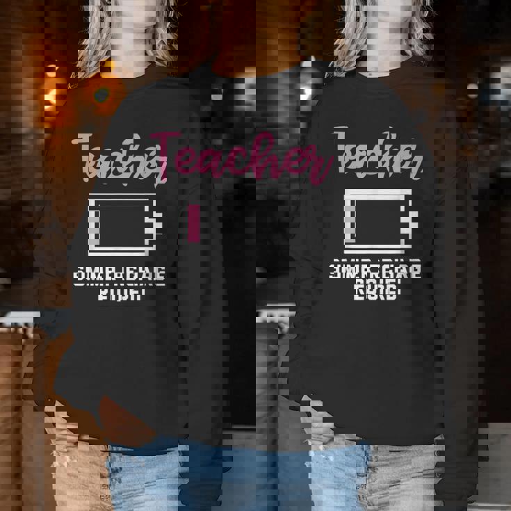 Teacherummer Recharge Required シャツ レディーススウェットシャツ 面白い贈り物