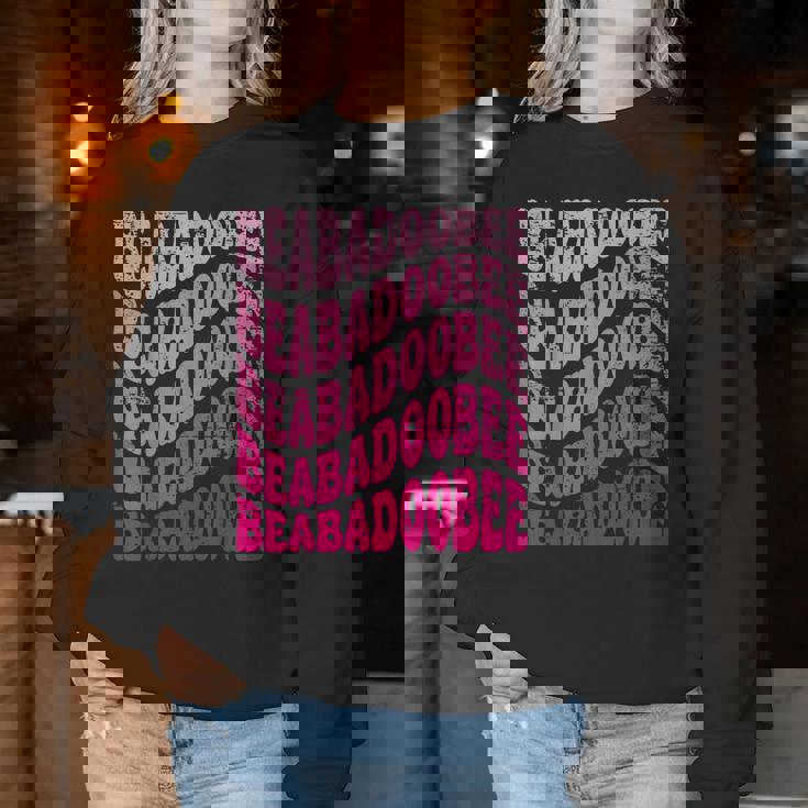 レトロ Beabadoobee 名前 パーソナライズ Beabadoobee レディーススウェットシャツ 面白い贈り物