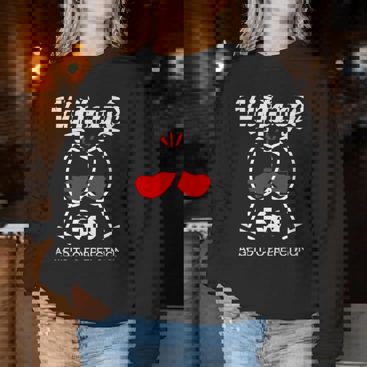 還暦祝い ワイン好き 酒好き 父 母 男性 女性 60歳お祝いintage Aged To Perfection レディーススウェットシャツ 面白い贈り物