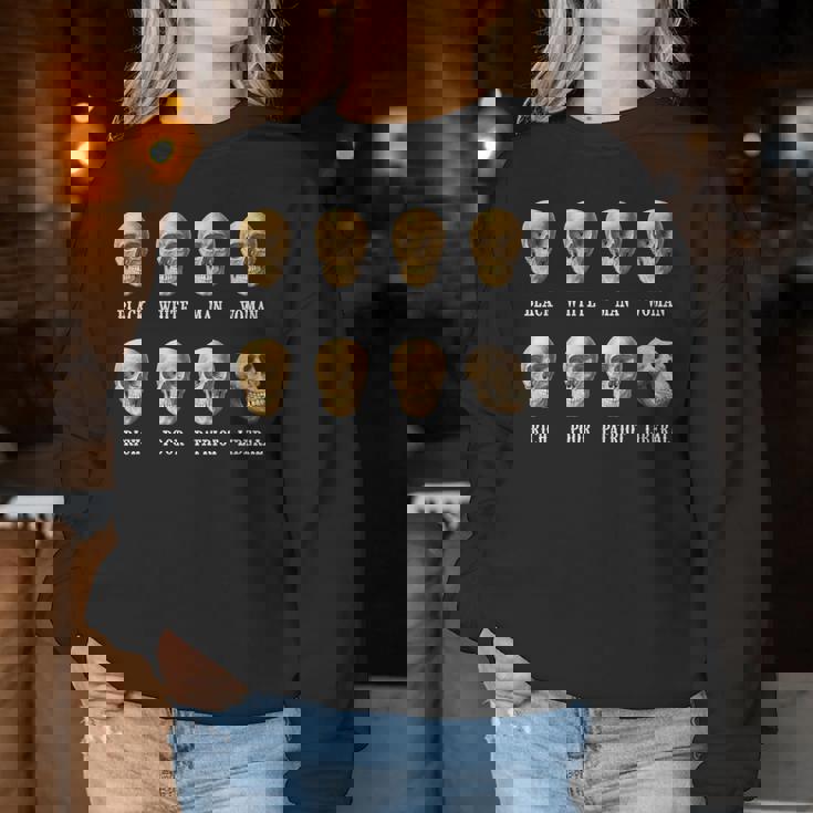 黒人白人男性女性リッチプアーパトリオットリベラル・スカル レディーススウェットシャツ 面白い贈り物