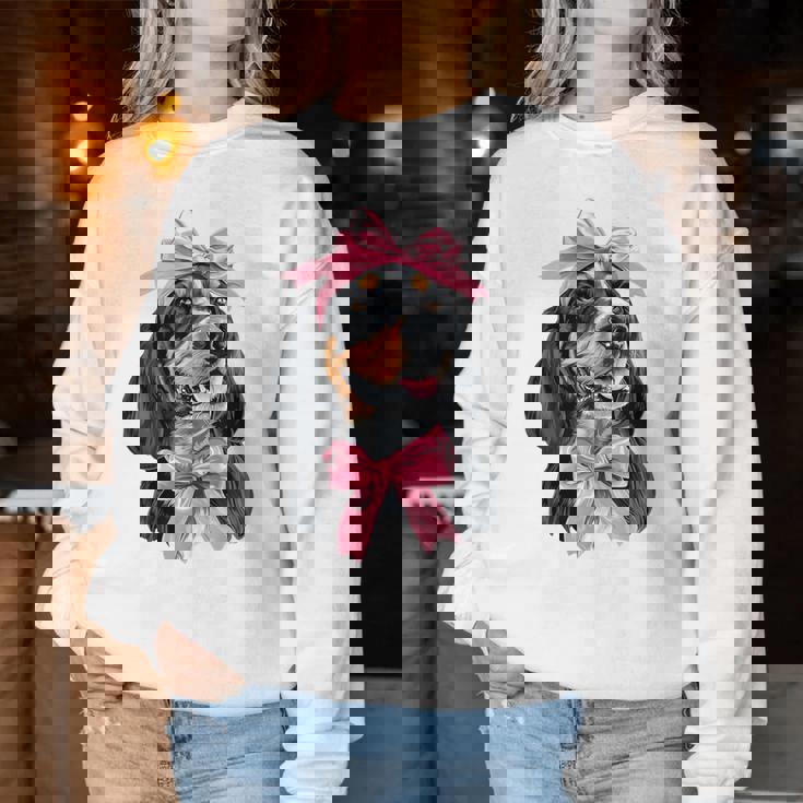 Coquette Bow Coonhound Dog Mom ピンクリボンガール レディーススウェットシャツ 面白い贈り物