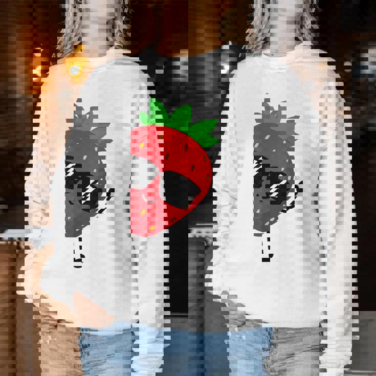 キッズストロベリーシャツ 男の子または女の子用 レディーススウェットシャツ 面白い贈り物