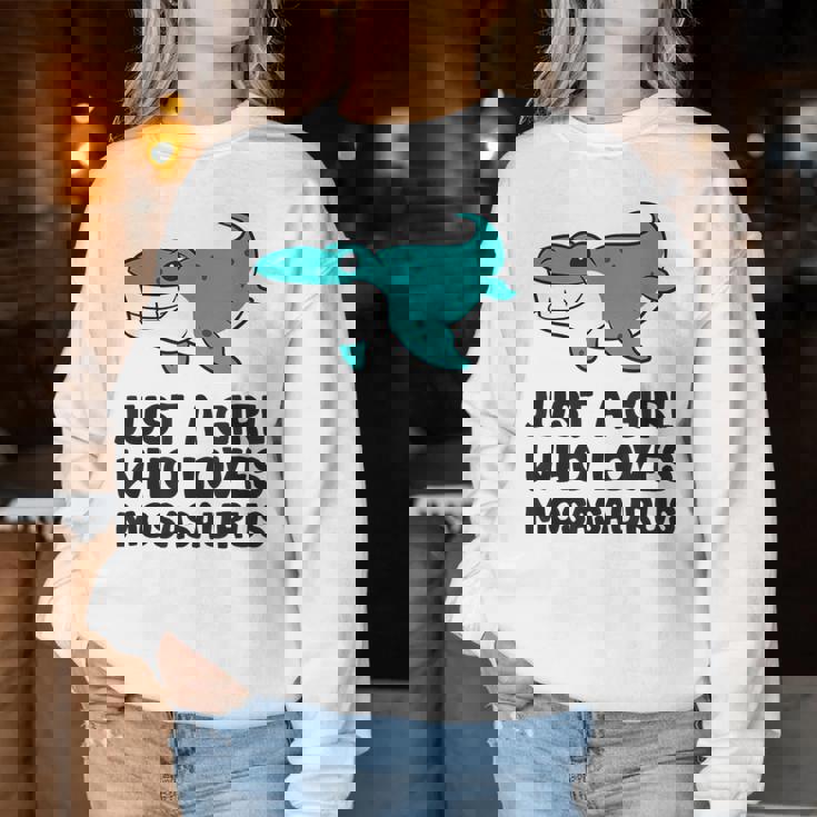 モササウルスが好きな女の子だけ レディーススウェットシャツ 面白い贈り物