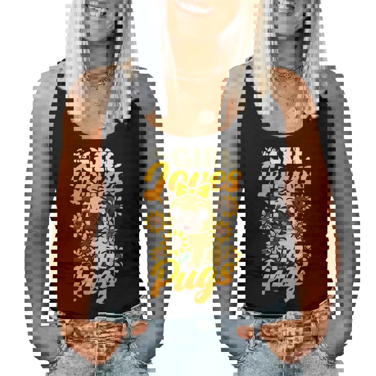 ガールズパグ犬愛好家 This Girl Loves Pugs レディースタンクトップ