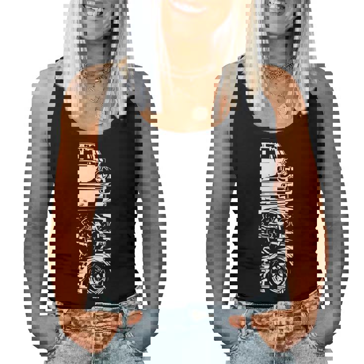 ヴィンテージ 日本製 自動車 カーレース ドライバー 楽しい 女性 男性 レディースタンクトップ