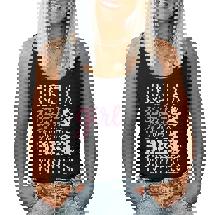 子犬 女の子 犬好き キュート ピンク 足跡プリント デザイン レディースタンクトップ