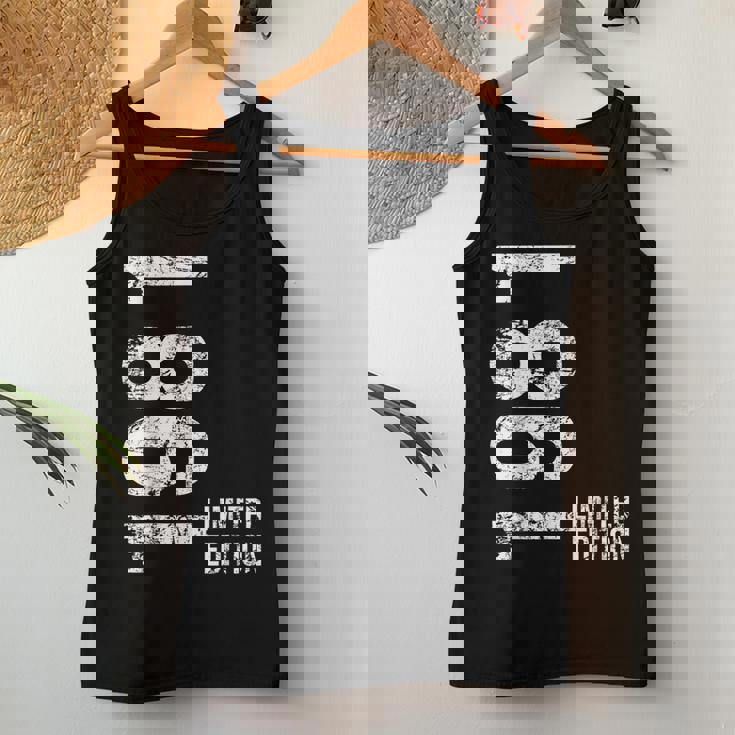 44歳の誕生日 男性 女性 44歳 1981年 誕生日プレゼント レディースタンクトップ 面白い贈り物