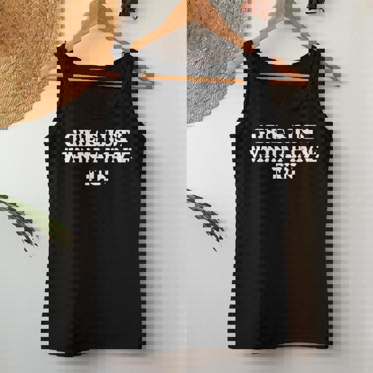 Girls Just Wanna Have Fun Y2k レディースタンクトップ 面白い贈り物