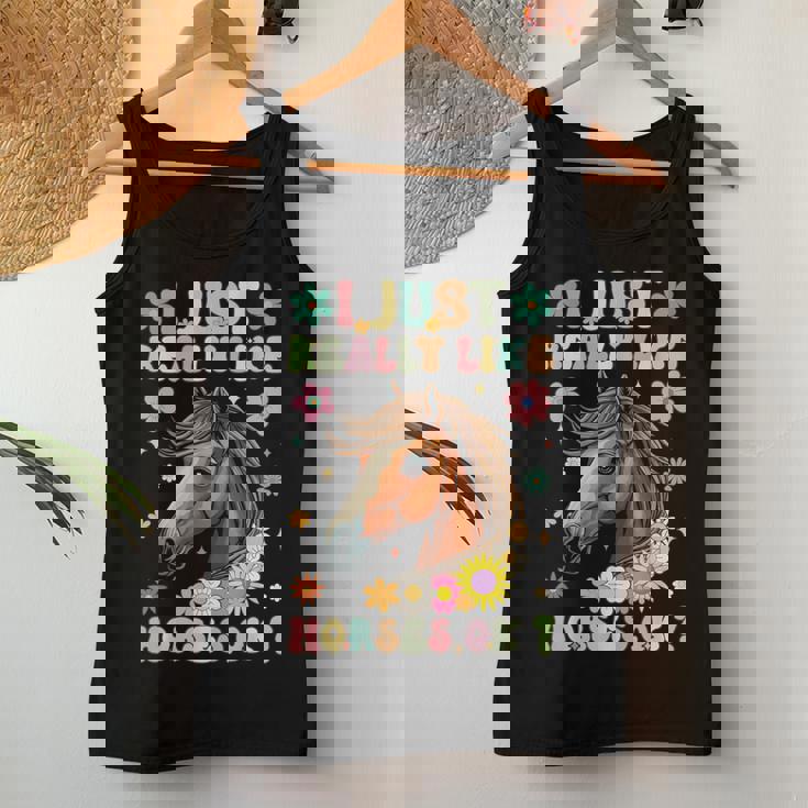 Just Really Like Horses グルーヴィーな乗馬 乗馬 レディースタンクトップ 面白い贈り物