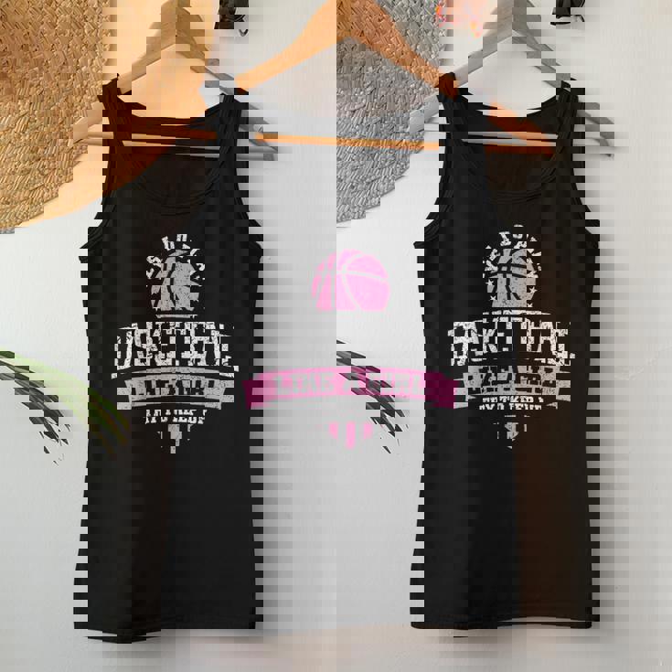 はい、私は女の子のようにバスケットボールをします レディースタンクトップ 面白い贈り物