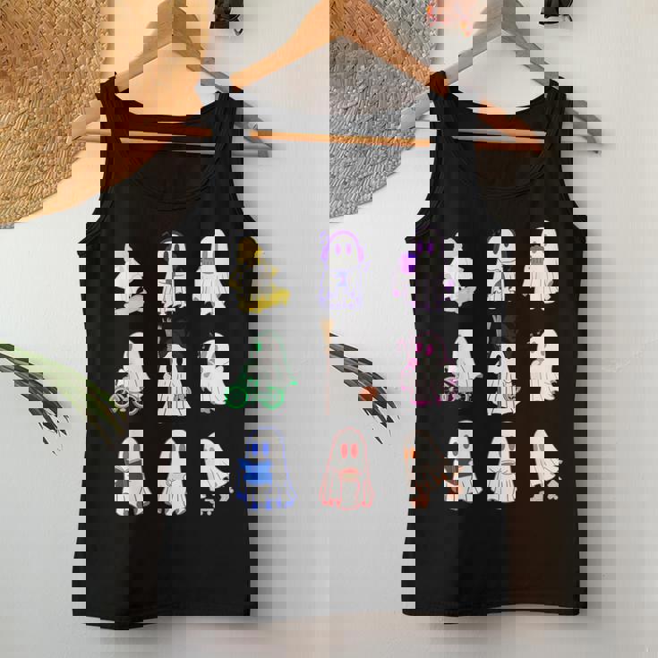 ハロウィンカラフルスペクタクル：9のお化けの魔法の夜 For And Men レディースタンクトップ 面白い贈り物