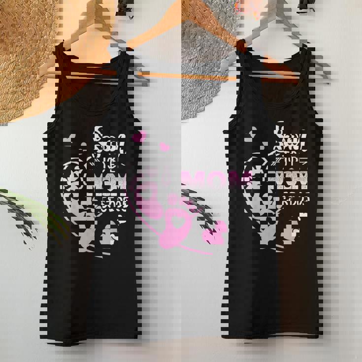 近日公開 2025Oon To Be Mom Est 2025 レディースタンクトップ 面白い贈り物