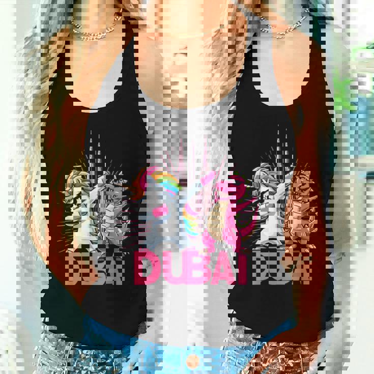 Dabbing ユニコーン 恐竜 男性 女性 男の子 女の子 キッズ ドバイ レディースタンクトップ 彼女への贈り物