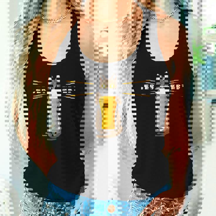 ビールをすすめるねこ 猫 ビール Cat Beer レディースタンクトップ 彼女への贈り物