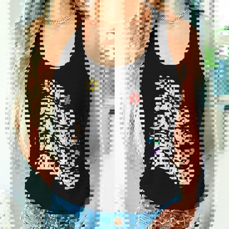 レトロ Groovy Im Jenda Doing Jenda Things おもしろ 母の日 レディースタンクトップ 彼女への贈り物