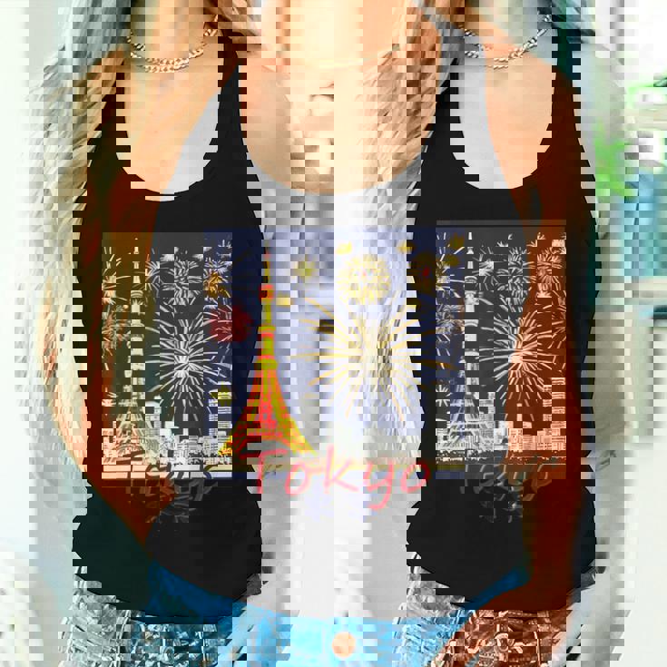 東京 東京タワーと花火大会 日本 漢字 By Kana Kanjin レディースタンクトップ 彼女への贈り物