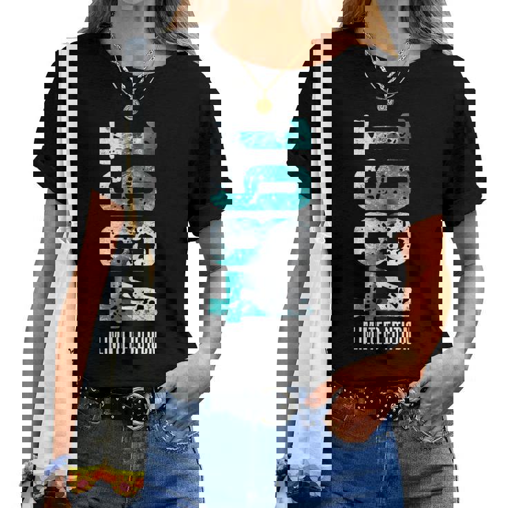 41 誕生日プレゼント 女性 男性 41 歳限定版 1984 レディースTシャツ