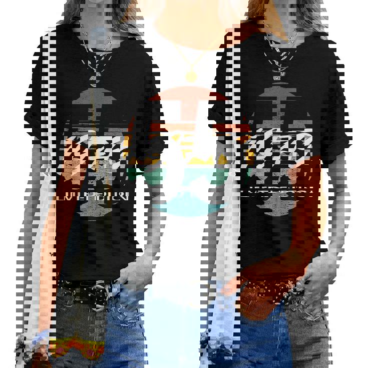 55歳の誕生日 男性 女性 55歳 1970年生まれ レディースTシャツ