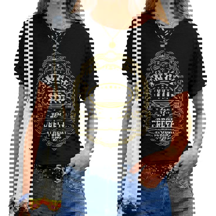 70歳の誕生日 男性 女性 70歳 ヴィンテージ 1955年 レディースTシャツ